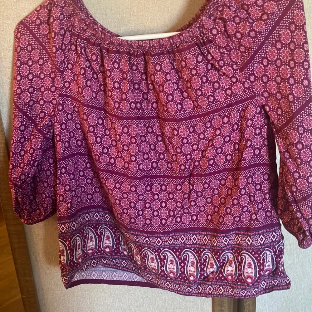 FINAL MARKDOWN Girls old navy Purple Paisley peasant style Top large 10/12